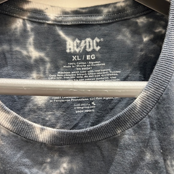AC/DC Gray and White Graphic Tee - Picture 2 of 5